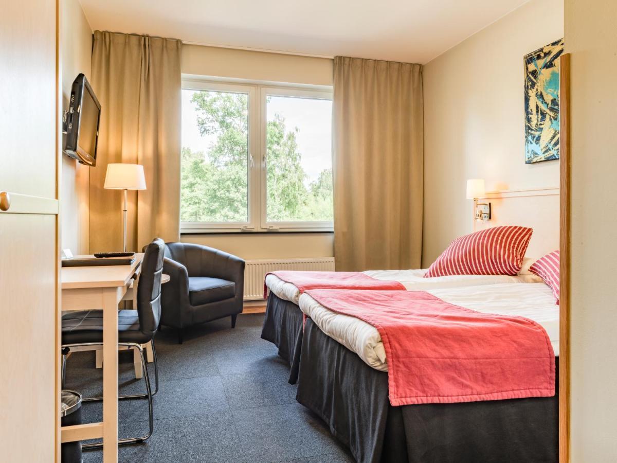 Ringsjoestrand Hotel Hörby Esterno foto